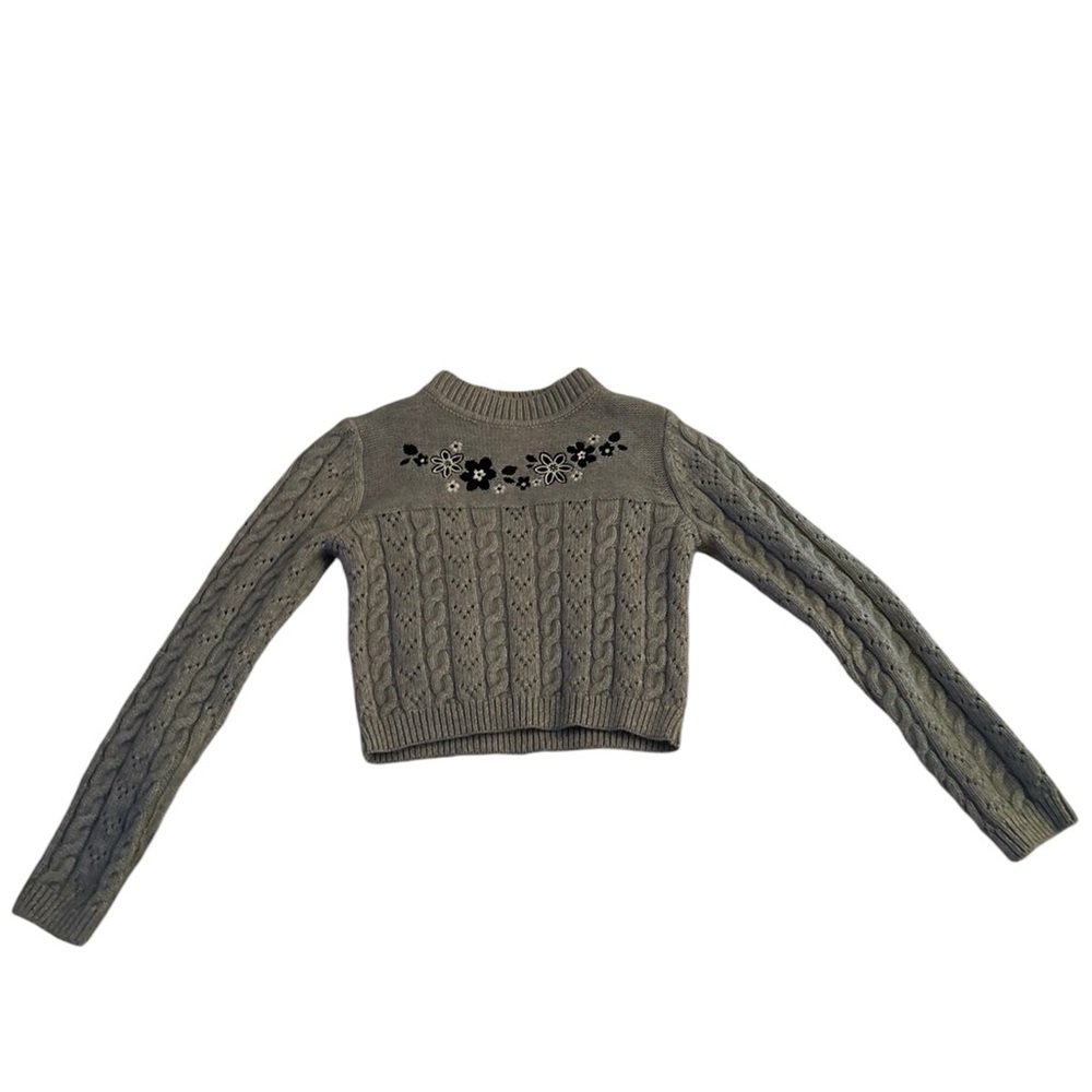 Blueish/grey Forever 21 size M cropped sweater